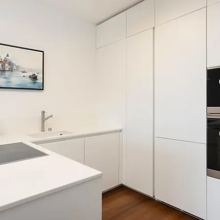 Portopiccolo - Zaffiro Nel Borgo شقة سيستيانا